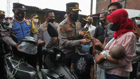 Motor Hilang, Pengemudi Ojol Surabaya Dapat Rezeki dari Jokowi - GenPI.co JATIM