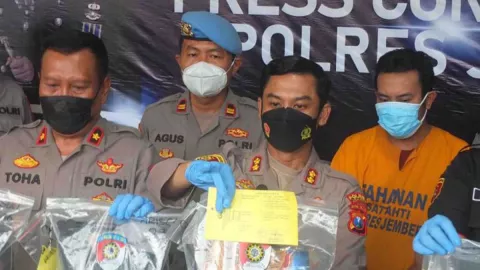 Polisi Tetapkan Ketua Padepokan TJN Tersangka Ritual Maut Jember - GenPI.co JATIM