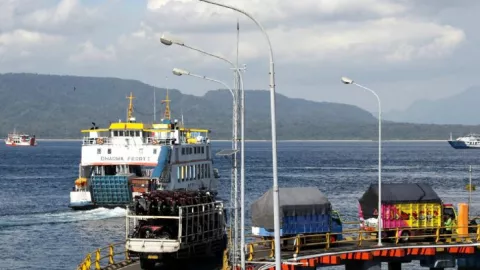 Pelabuhan Ketapang dan Gilimanuk Tutup 24 Jam, Simak Jadwalnya - GenPI.co JATIM