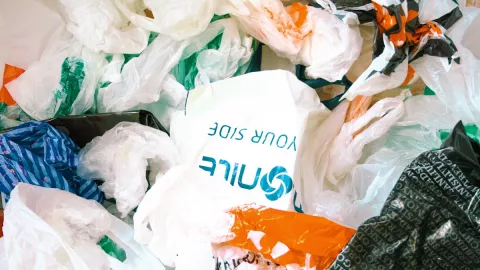 SK Disusun, Berikut Kantong Plastik yang Dilarang di Surabaya - GenPI.co JATIM