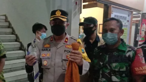 Perang Sarung Masih Terjadi Lagi di Surabaya, 2 Pemuda Diamankan - GenPI.co JATIM