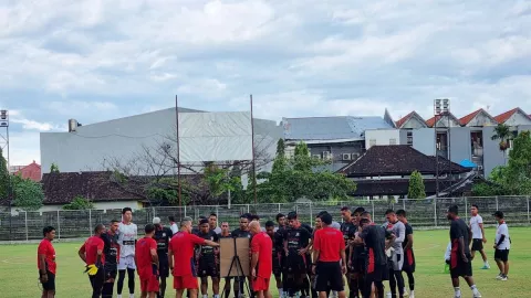 Madura United Bakal Umumkan Pemain Saat TC, Nantikan! - GenPI.co JATIM