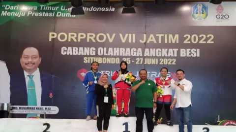 Lifter Juara Dunia Ikut Porprov Jatim, Ketua KONI Beri Komentar - GenPI.co JATIM