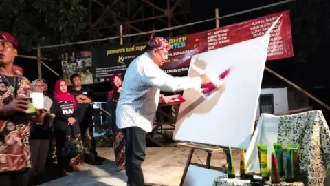 Kompass Unjuk Gigi, 20 Seniman Sidoarjo Pamerkan Karya Seni - GenPI.co JATIM