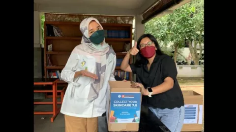 2 Perempuan Asal Malang Kampanyekan Bahaya Sampah Skincare - GenPI.co JATIM