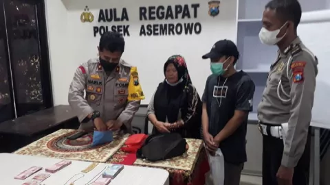 Tas Berisikan Rp35 Juta Ditemukan di Pasar Loak Surabaya - GenPI.co JATIM