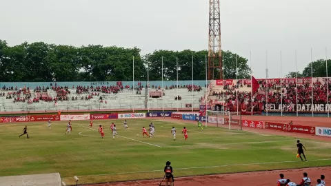 Derby, Deltras FC Perkasa Taklukkan Putra Delta Sidoarjo - GenPI.co JATIM