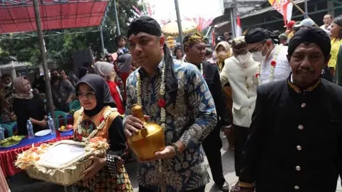 Meriahnya Sedekah Bumi di Surabaya, Eri Cahyadi Beri Pesan Penting - GenPI.co JATIM