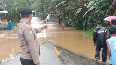 Banjir di Malang Rendam 28 Rumah, Ya Ampun! - GenPI.co JATIM