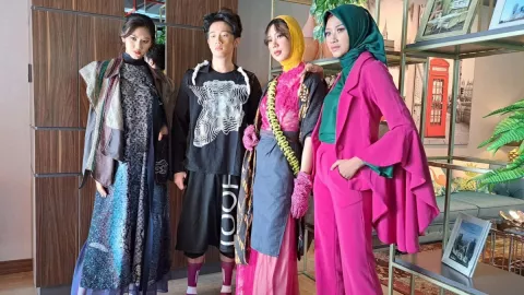 Digelar Bulan Depan, Surabaya Fashion Parade jadi Panggung Desainer Lokal - GenPI.co JATIM