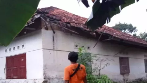 19 Rumah di 2 Kecamatan di Pamekasan Rusak Akibat Bencana Alam - GenPI.co JATIM