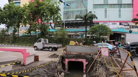 Tenang Rek, Pengerjaan Saluran Air di Surabaya Segera Rampung - GenPI.co JATIM