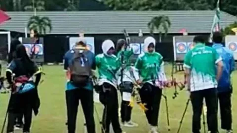 Atlet Panahan Bondowoso Tampil Mengejutkan di Kejurnas Junior, Sumbang Medali - GenPI.co JATIM