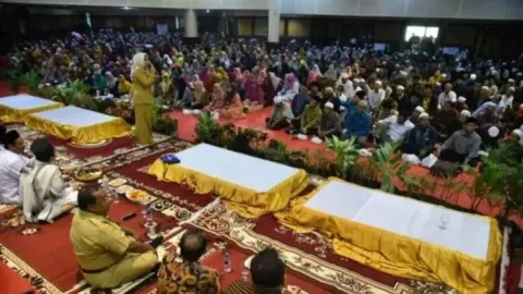 Gaji Guru TPA di Surabaya Bakal Naik, Hamdalah - GenPI.co JATIM