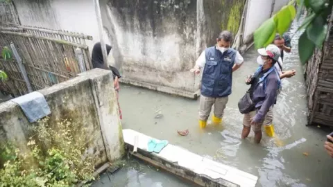 Pemprov Jatim Tegur PG Modjopanggoong, Merespons Keluhan Warga Air Banjir Bau - GenPI.co JATIM