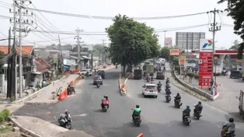 Jalan Bangah Aloha Sidoarjo Kini Sudah Lebar, Tak Ada Lagi Macet - GenPI.co JATIM