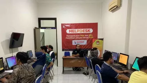 KPU Surabaya Terima Pendaftaran PPK, Hari Ini Sudah Buka - GenPI.co JATIM