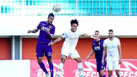 Pelatih Persik Kediri Beberkan Rahasia Menang 1-0 Lawan Dewa United - GenPI.co JATIM