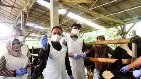 Wabah PMK Gelombang 2 Mengintai Hewan Ternak, Pemkab Lumajang Genjot Vaksin - GenPI.co JATIM