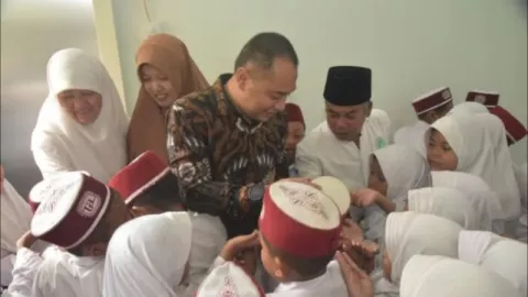 Eri Cahyadi Pastikan IMB Sekolah Cokroaminoto Segera Keluar, Hamdalah - GenPI.co JATIM