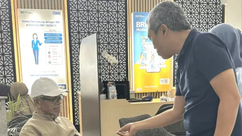 Direktur BRI Pastikan Layanan Perbankan Berjalan Selama Libur Lebaran - GenPI.co JATIM