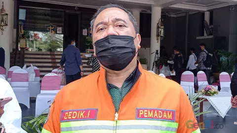 Simak Cara Jempolan Dinas PMK Surabaya Tangani Kebakaran - GenPI.co JATIM