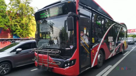 Turun Drastis, Suroboyo Bus Nyaris Tanpa Penumpang Selama PPKM - GenPI.co JATIM