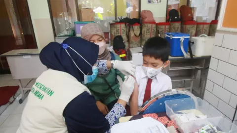 Vaksin Anak Digelar Serentak di Kota Malang, Pesertanya Ribuan - GenPI.co JATIM