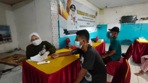 Surabaya Siap Gelar Vaksin Booster, Tapi - GenPI.co JATIM