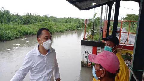 Hujan, Wali Kota Eri Instruksikan Camat Cek Kondisi Rumah Pompa - GenPI.co JATIM