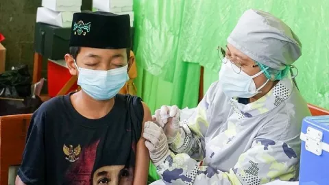Belum Kendor, Vaksin Anak 6-11 Tahun Kota Malang Selesai 2 Pekan - GenPI.co JATIM