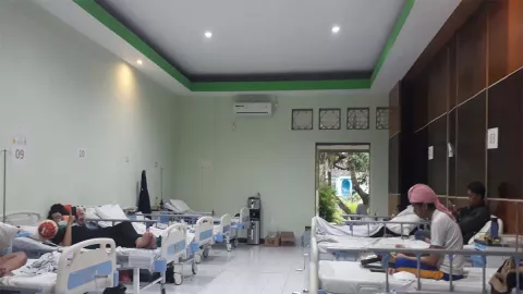 RSL Idjen Malang Penuh, Sutiaji Minta Pasien OTG Isoman - GenPI.co JATIM