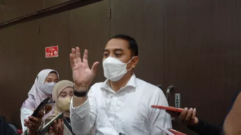 Menohok, Wali Kota Surabaya: Pejabat Jangan Banyak Teori - GenPI.co JATIM