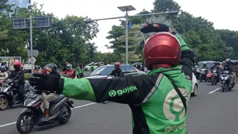 Sisa Cerita Demo Driver Online, Ada Pemandangan Tak Biasa - GenPI.co JATIM