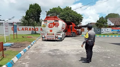 Stok Pertalite di Malang Terpantau Aman, Tak Perlu Khawatir - GenPI.co JATIM