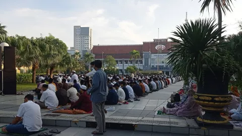 Pemkot Surabaya Gelar Salat Iduladha, Perhatikan Jadwalnya - GenPI.co JATIM