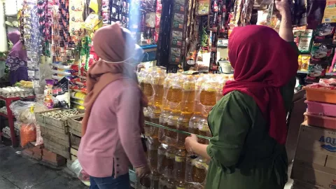 Minyak Goreng Subsidi Belum Ada di Kota Malang, Mohon Sabar - GenPI.co JATIM