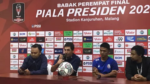 Eduardo Almeida Beberkan Kunci Arema FC Juara Presiden 2022 - GenPI.co JATIM