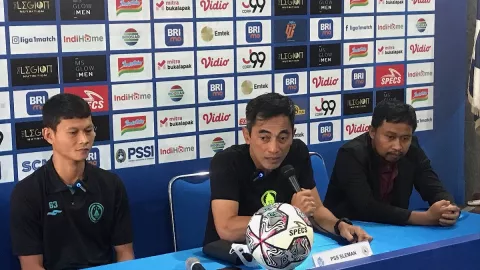 Pelatih PSS Sleman Sebut Arema FC Punya Kelebihan di Bola Mati - GenPI.co JATIM