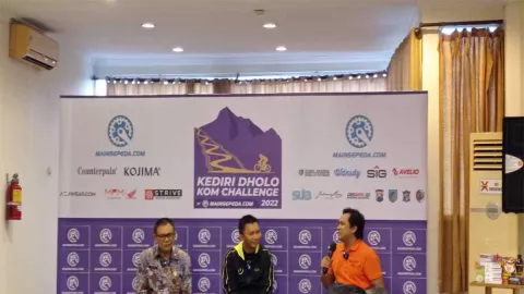Kediri Dholo Kom Challenge 2022, Perjalanan Terakhir Trilogi Balap Sepeda - GenPI.co JATIM