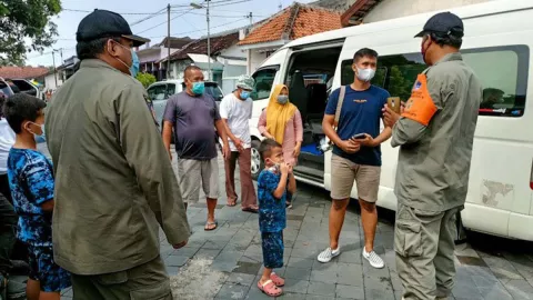 Kunjungi Yogyakarta, Turis Wajib Punya Dokumen Ini - GenPI.co JOGJA