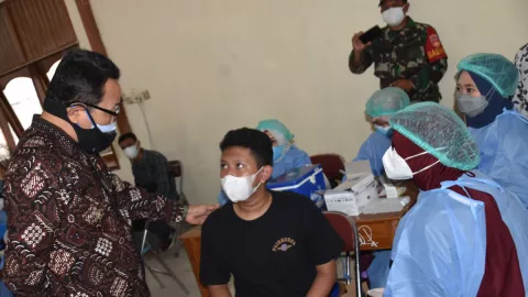 Vaksinasi Covid-19, Wawali Yogyakarta Sampaikan Hal Penting - GenPI.co JOGJA
