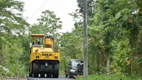 Pemkab Bantul Perbaiki Tiga Titik Ruas Jalan Kabupaten - GenPI.co JOGJA