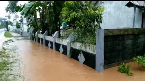 Dilanda Banjir dan Longsor, BPBD Gunungkidul: Tak Ada Korban Jiwa - GenPI.co JOGJA