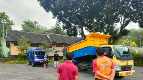 Saluran Pipa Rusak, Pemkab Sleman Kirim Air Bersih ke 9 Dusun - GenPI.co JOGJA