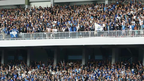 Gas! 100 Suporter PSIM Jogja Diperbolehkan Datang ke Stadion - GenPI.co JOGJA
