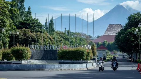 Mantap! UGM Raih Peringkat 3 Kampus Berkelanjutan di Indonesia - GenPI.co JOGJA