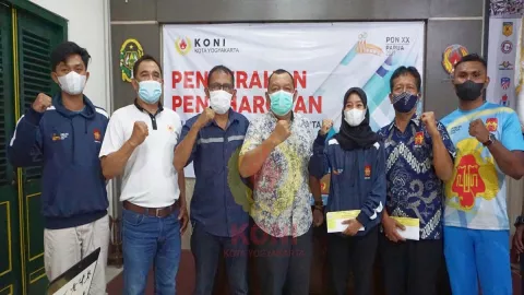 KONI Yogyakarta Beri Bonus Atlet dan Pelatih Berprestasi di PON - GenPI.co JOGJA
