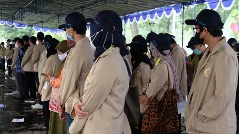 UGM Terjunkan Mahasiswa KKN-PPM ke Semeru - GenPI.co JOGJA