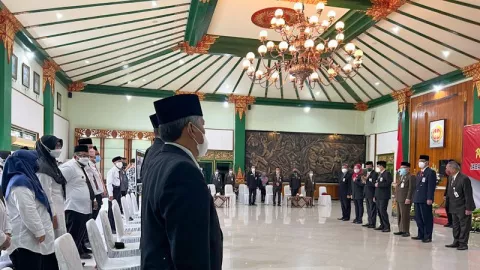 Lantik 171 Pejabat, Wali Kota Yogya: Miskin Struktur Kaya Fungsi - GenPI.co JOGJA